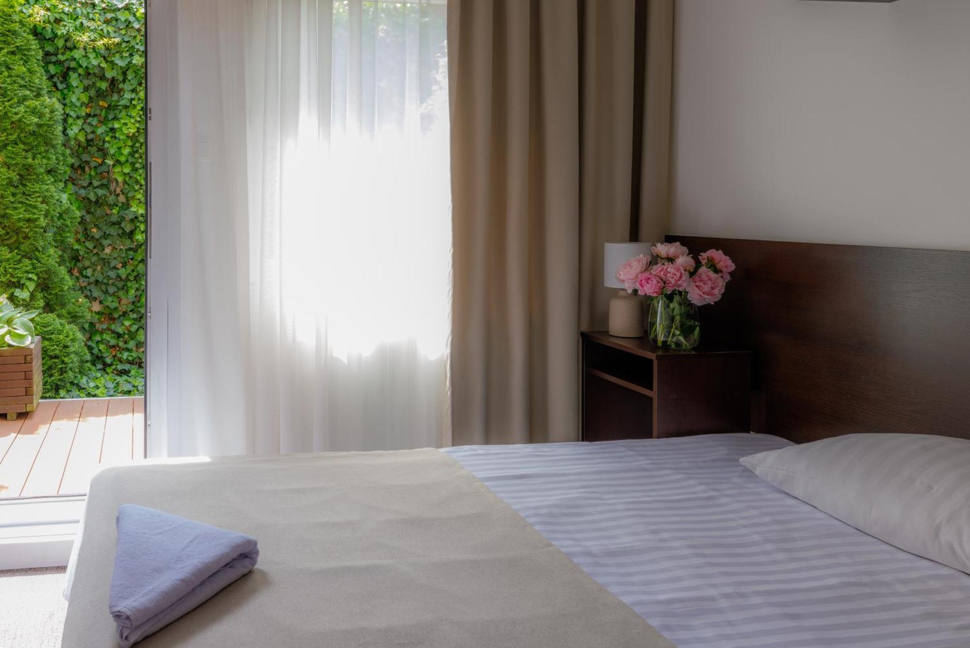 Doppelzimmer mit Terrasse